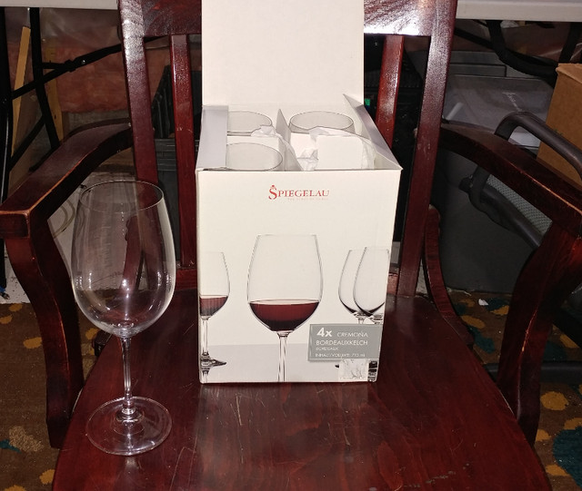 Spiegelau Bordeaux crystal wine glasses in Kitchen & Dining Wares in Moncton