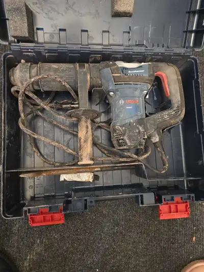 Marteau perforeur Bosch DH507 SDS Max, View more