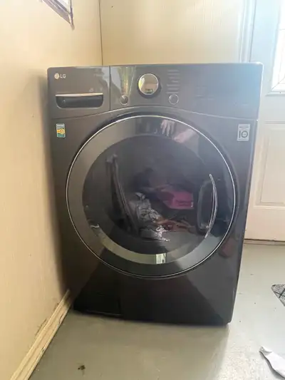 LG Washer/Dryer (one unit does both), View more