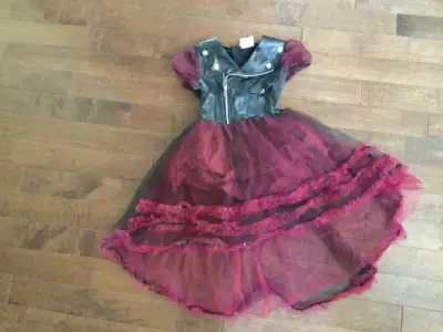 Punk rock princess costume, View more