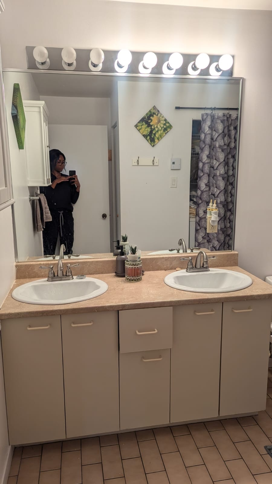 Belle chambre meublée chez habitant à Brossard -1er septembre — photo 2