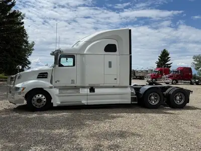 DD15 505 HP DT12 TRANSMISSION MICHELIN TIRES NEW CVIP NEW ENGINE OIL CHANGE NEW DIFF OIL CHANGE 1020...