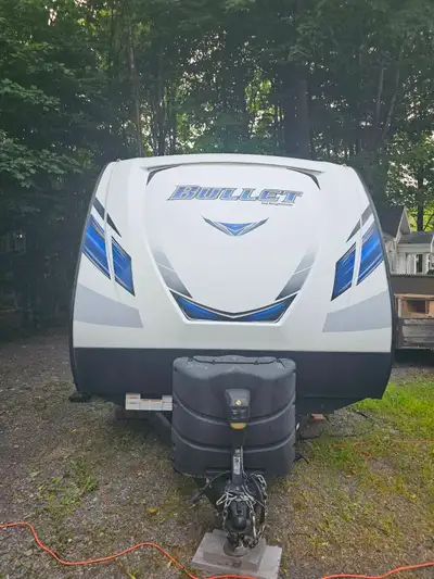 Roulotte Bullet 2019, View more