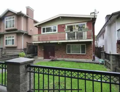 Furnished one bedroom for rent in Vancouver close to Langara One large furnished private bedroom for...