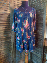 #38 GB Spring Summer Blue Floral Short Dress Long Top Small
