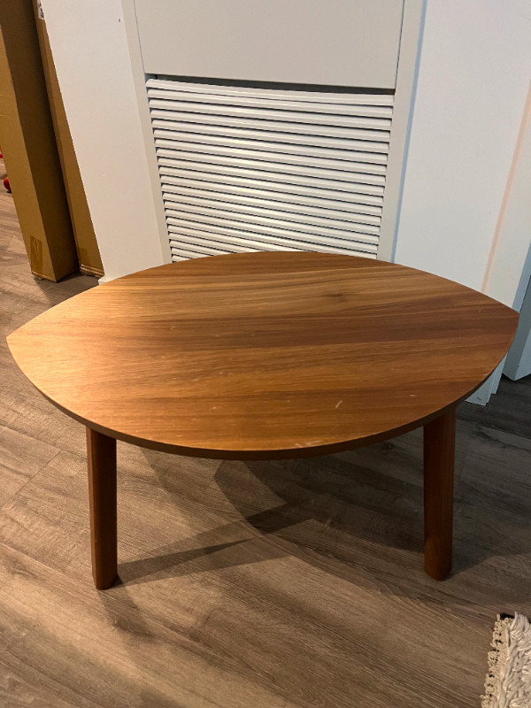 Ikea nesting coffee table (only 1) in Coffee Tables in City of Toronto - Image 2