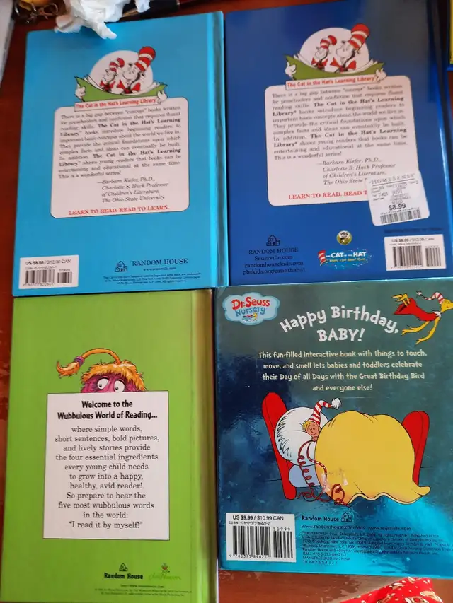 DR. SEUSS LOT 8  HARDCOVER BOOKS in Children & Young Adult in Muskoka - Image 3