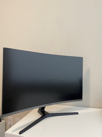 Samsung Gaming 32 inch Curved Monitor 32JG50 (144hz refresh rate