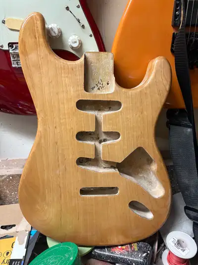 Strat body, View more