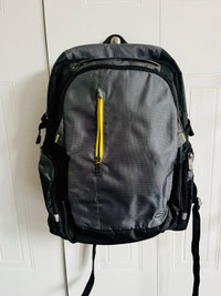 NEUF Sac pour ordinateur portable Dell - NEW Del Laptop backpack