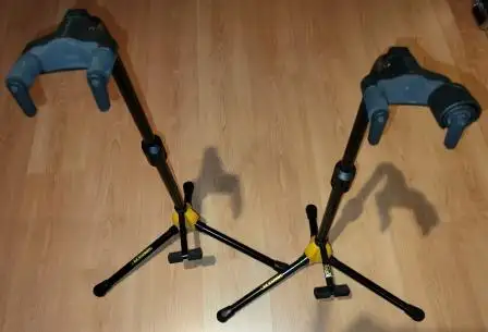 Hercules Guitar/Bass Stands in Guitars in Ottawa - Image 3