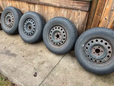 BF Goodrich Winter T/A tires 215/70 R16 Tires have very little wear and are in good condition on ste...