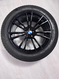 Bmw x5 Pirelli Rims and tires and sensors 