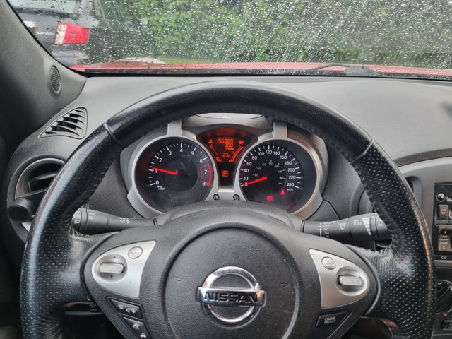 Nissan Juke SV AWD 2013 — photo 4