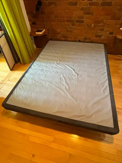 Bas de lit Queen, View more