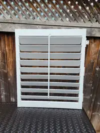 California Shutters - 10 of them - Good condition