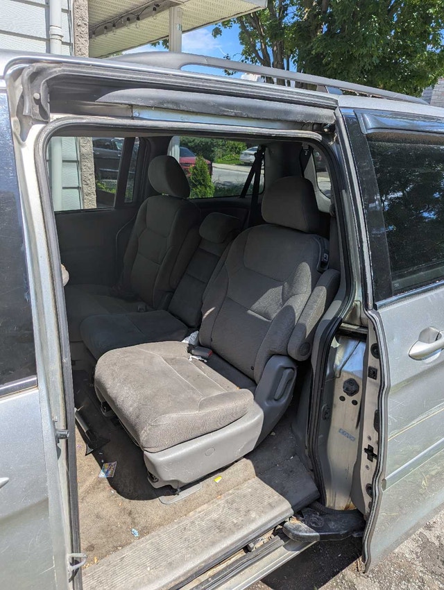 Honda odyssey 2009 — photo 4