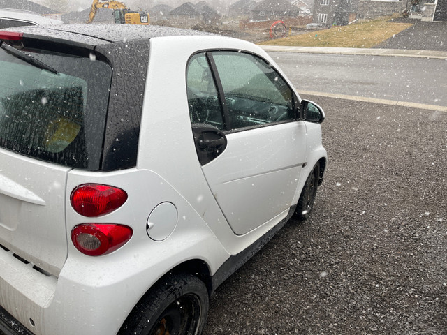 Smart car for two in Cars & Trucks in Trenton - Image 3