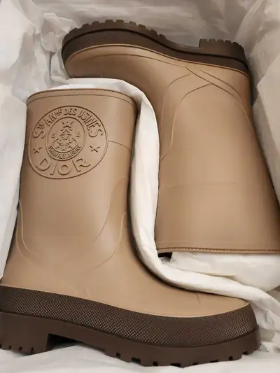 DIOR DIORUNION SIZE 39 RUBBER BOOTS , View more