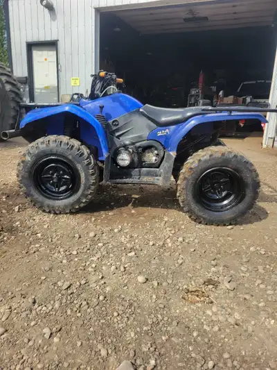 2000 yamaha kodiak 400 runs very good asking $2500 obo