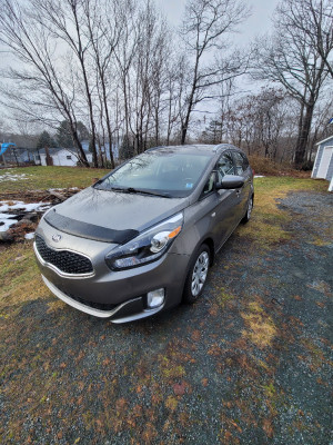 2014 Kia Rondo