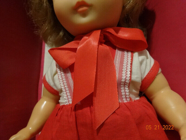 16" girl doll, KELLY ,Dee an Cee maker,Canada. mint, red dress in Arts & Collectibles in Kelowna - Image 3