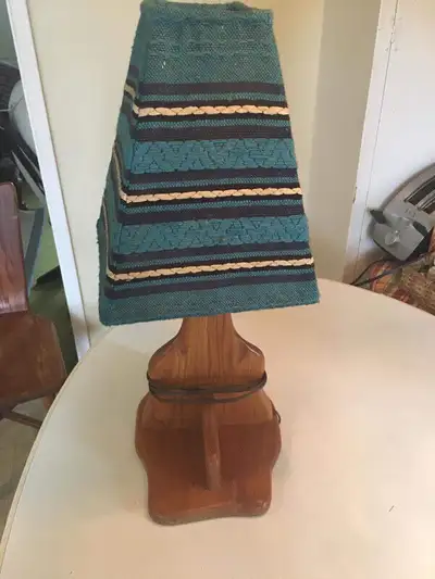 Lampe bois, View more