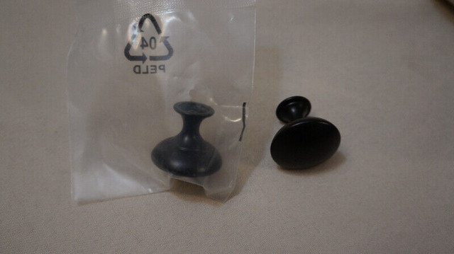 5  SOUTH MAIN HARDWARE DRAWER KNOBS in Cabinets & Countertops in Norfolk County