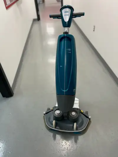 Tennant I-Mop XL, View more
