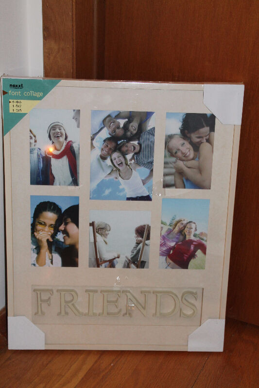 friends frame new in packaging in Home Décor & Accents in Oshawa / Durham Region