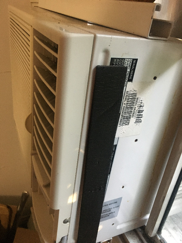 Air conditioner Danby 5200 BTU dans Appareils électroniques  à Ville de Montréal - Image 2