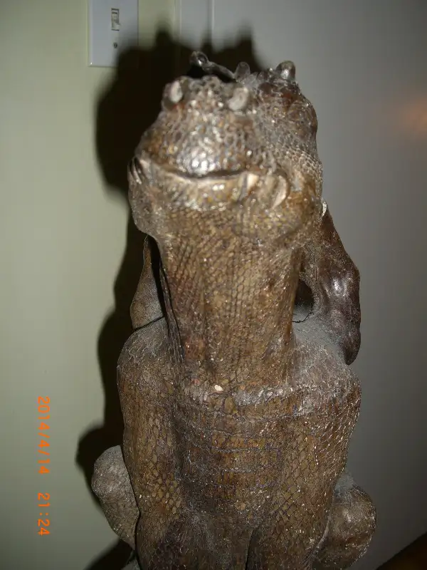 BUY AMAZING -DRAGON -SENTINEL -POST W PLINTH in Outdoor Décor in City of Toronto - Image 11