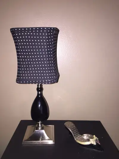 Combo PartyLite tealight lamp and slipper, View more
