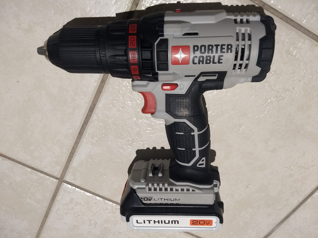 Porter Cable 20V drill, battery, charger in Power Tools in City of Toronto - Image 3