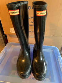 Black Hunter Rain boots kids size 5