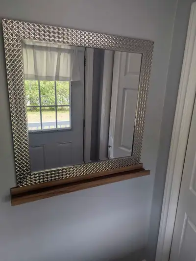 33.5"×33.5" Scratch free large mirror. Shelf not included Smoke free pet friendly home. Pick up in G...