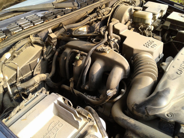 1999 Sonoma SLS for parts in Cars & Trucks in Medicine Hat - Image 3