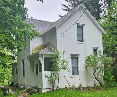 Lovely 2 Bedroom Home for Rent in Brampton