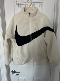 Brand New Size M Nike Sweater - White