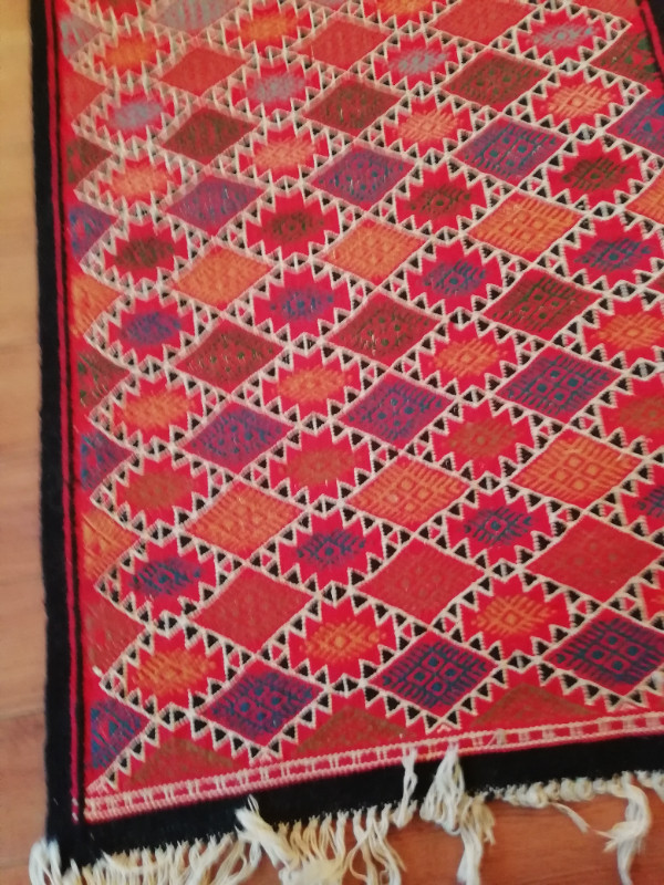 Tapis oriental – Oriental carpet dans Tapis et moquettes  à Ville de Montréal - Image 2