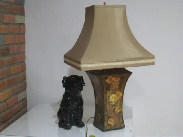 NIGHT LAMP in Indoor Lighting & Fans in City of Montréal - Image 3