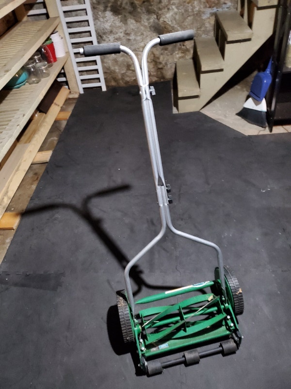 Scotts 14 inch Scotts Turf Reel Mower Lawnmowers & Leaf Blowers