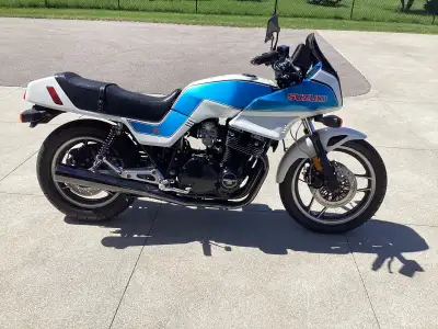 A vintage Legend. These bikes are the grandfather of all sportbikes. From 1980 to 83 these bikes wer...