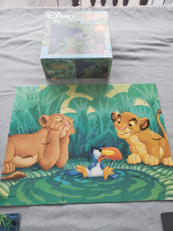 Vintage Walt Disney Jigsaw Puzzles in Toys & Games in Kingston - Image 2