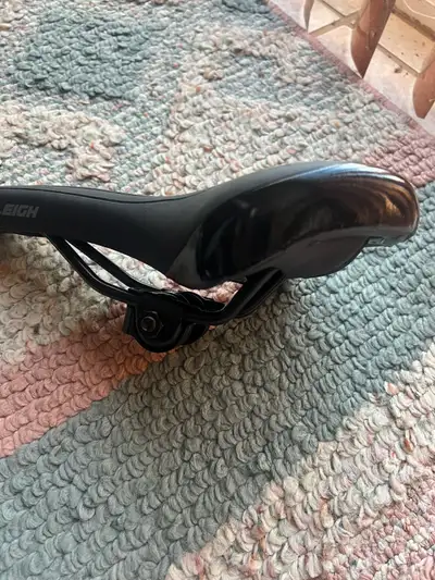 Raleigh brand new bicycle seat, View more
