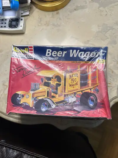 1997 SEALED REVELL Tom Daniel’s Beer Wagon Show Rod Model Car, View more