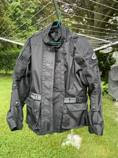 Size Medium