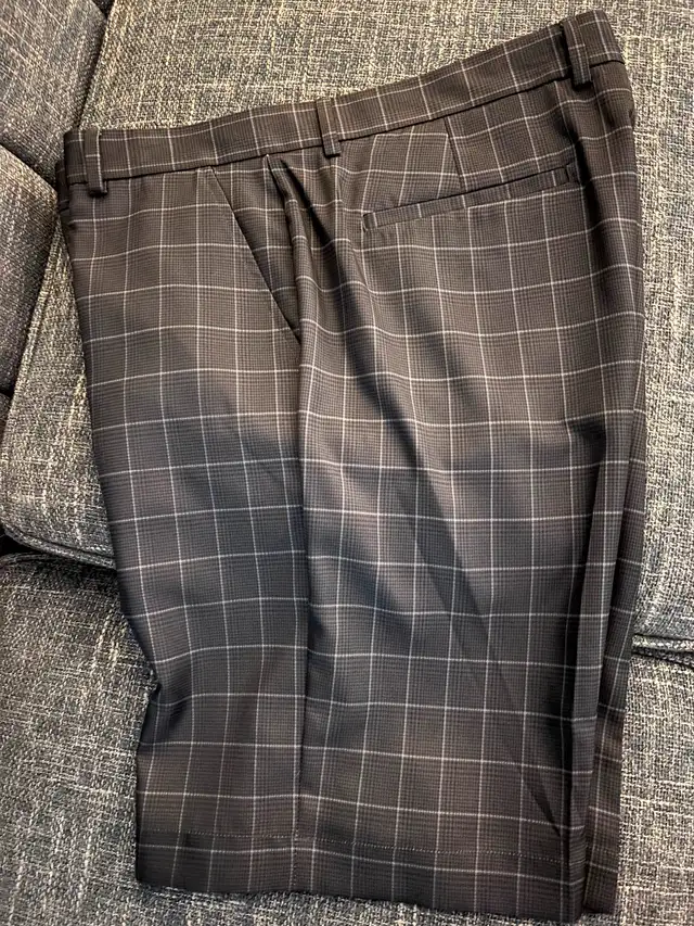 Golf Shorts - Men’s in Golf in City of Halifax - Image 4