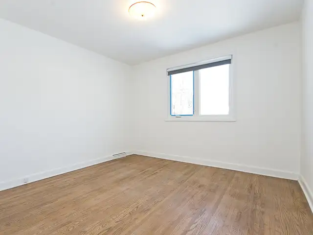 3 Bedroom House Rent in Long Term Rentals in City of Toronto - Image 6