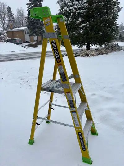 Platform Stepladder 3ft, View more